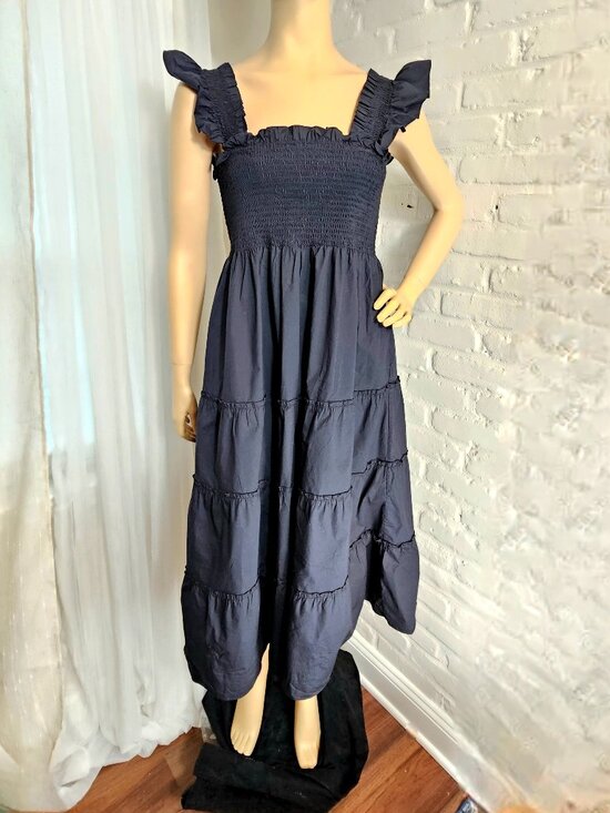 Hill House Home Dresses & Skirts - Hill House Home Ellie Nap Dress Black Size M Smocked Tiered Midi Ruffle Pockets